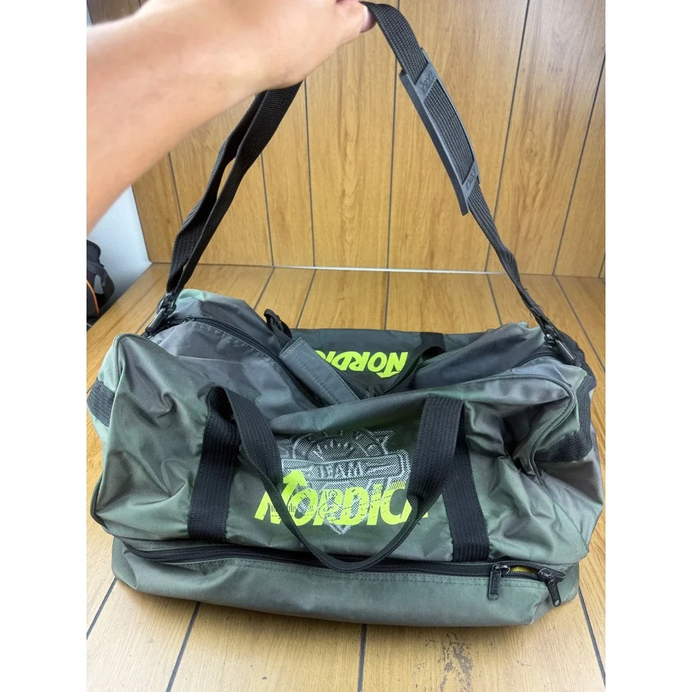 Vintage Team Nordica Duffel Bag Green Black Sports Gym Travel‎ Weekender Bag